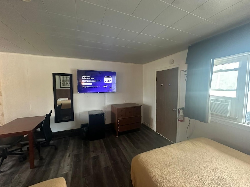 Pine Ridge Motel
