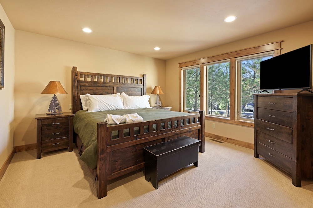 Wallowa 22 4 Bedroom Home