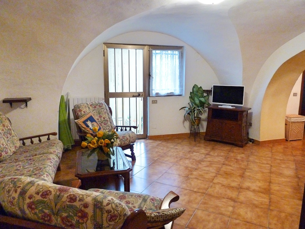 Casa Mamma Rosetta, one Step Away From the Sea, the Mountains and the Cycle Path