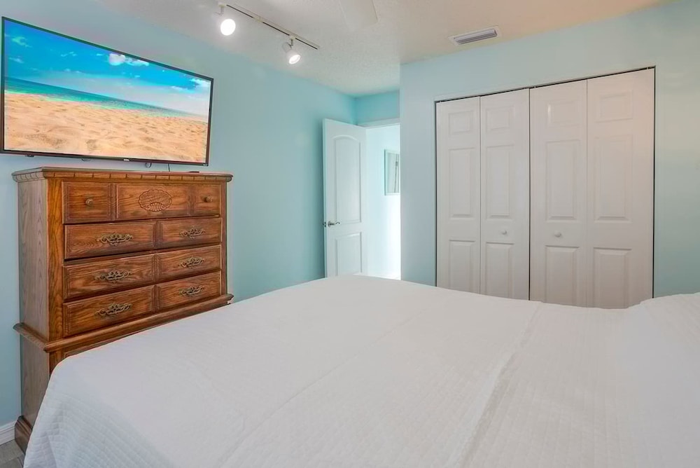 Light Sand With Heated Pool