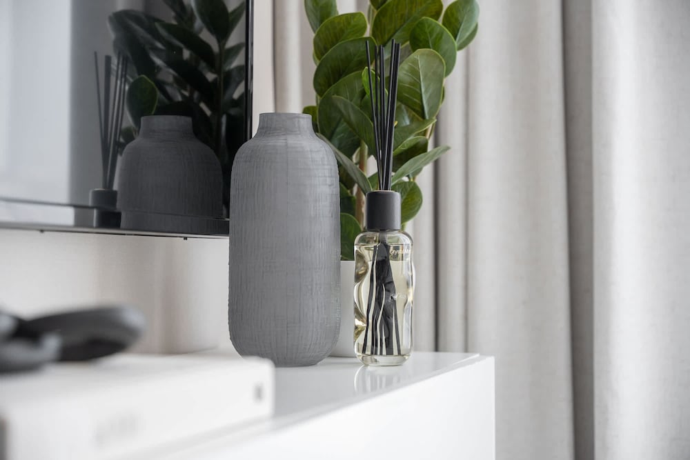 An Eye-captivating Studio in Living Garden 2