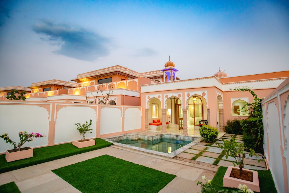 Buena Vista Luxury Resort