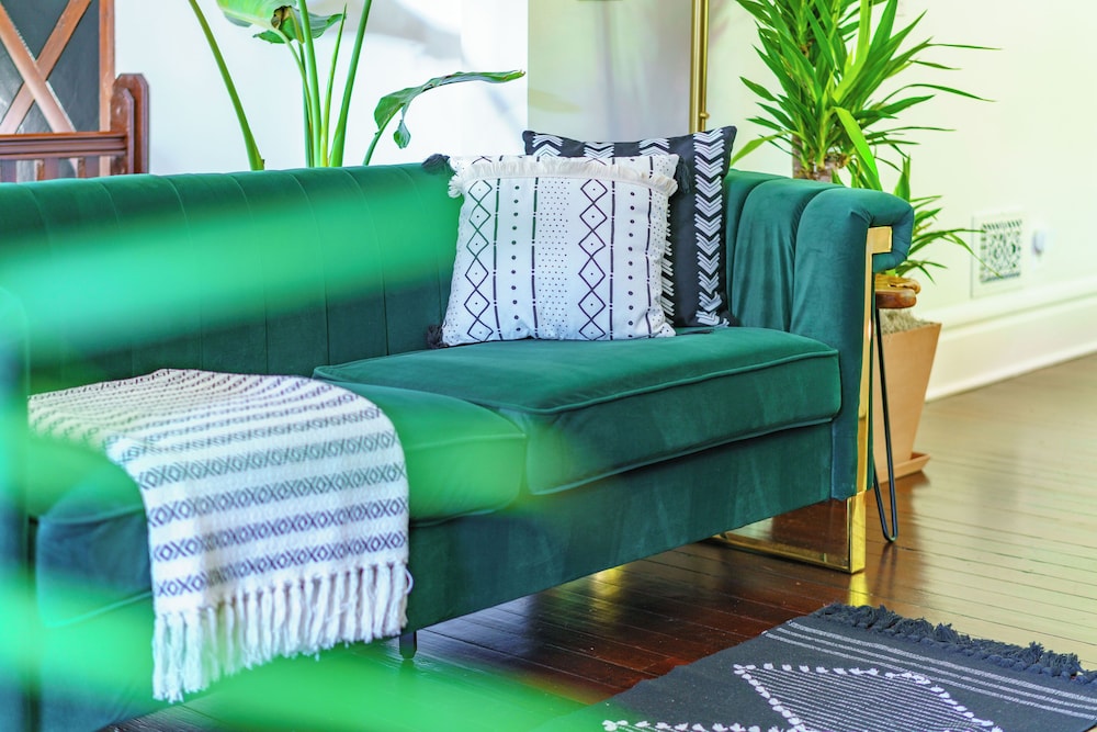 Jungle House Boutique Suites – Short North & Convention Center
