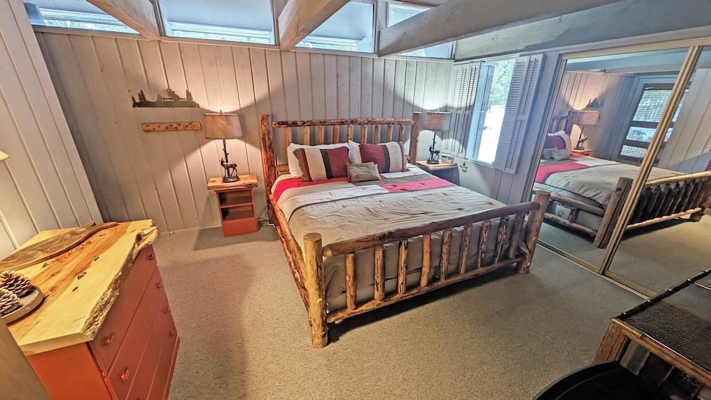 Pine Cone 3 6 Bedroom Home