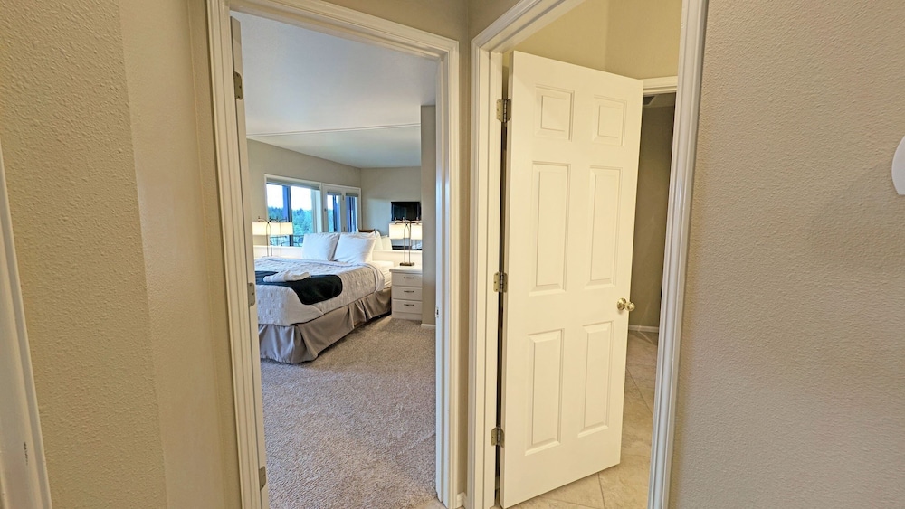 Mt Bachelor Village 332 A Sr 1 Bedroom Condo