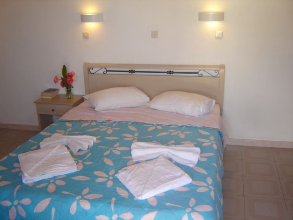 Vassilis Studios photo 3