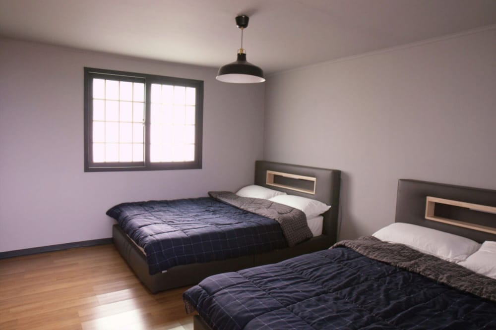 Love Jeju Premium Pension