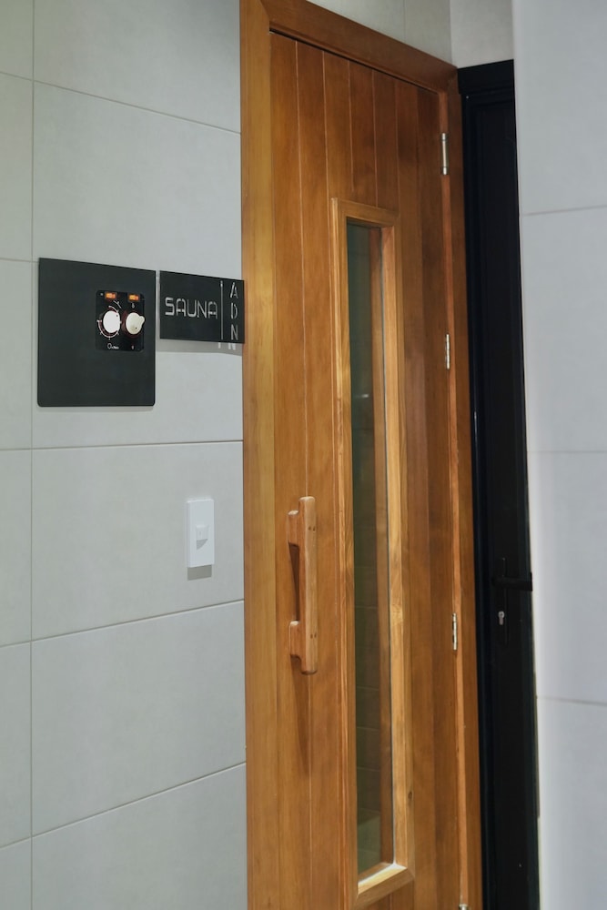 ADN Apartments and Studios