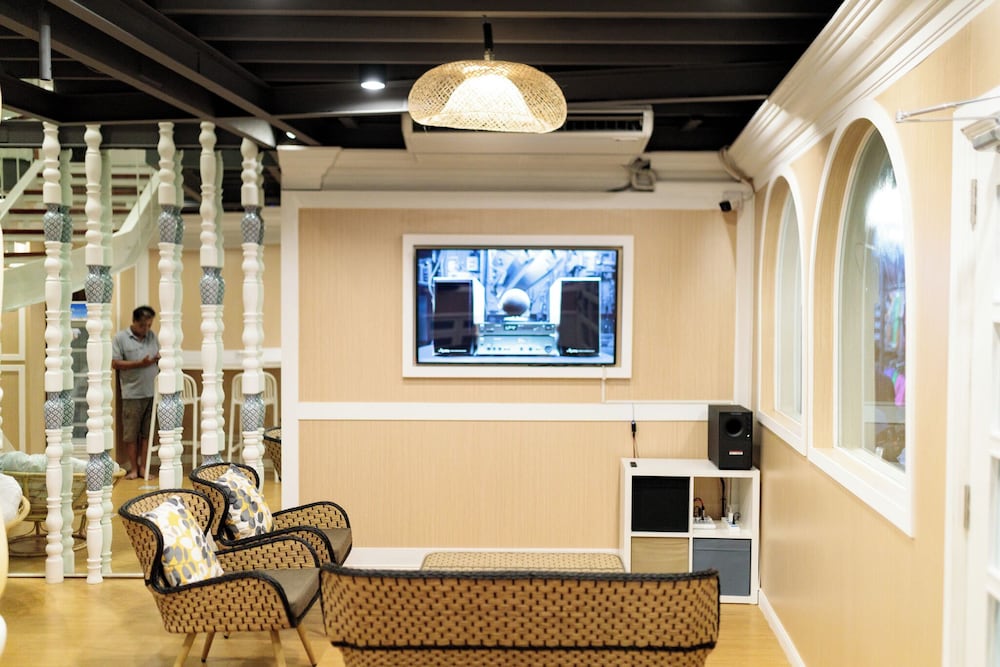 lounge