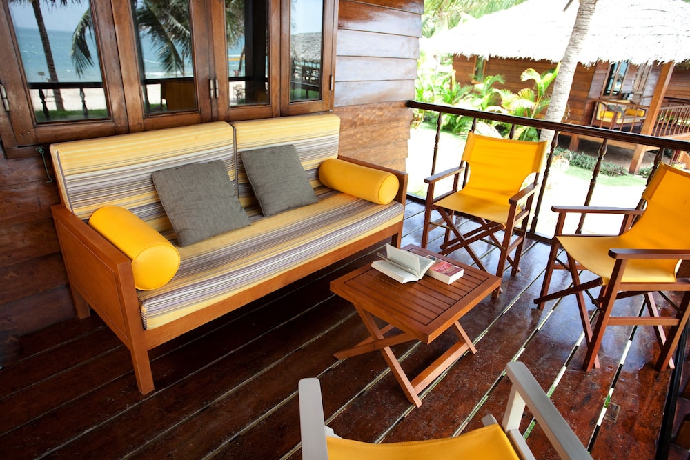 Coco Beach Resort