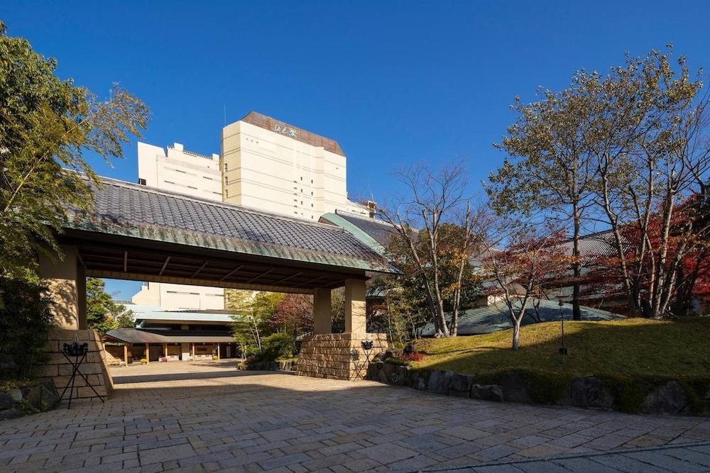 Waraku Onsen Nihon no Yado Notoraku