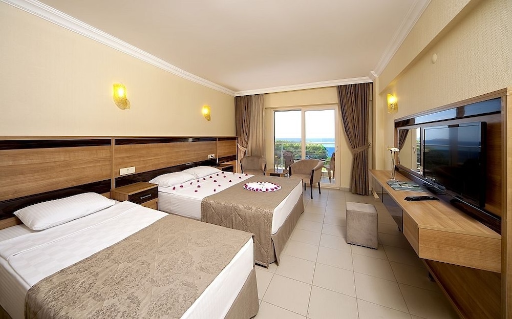 Gumuldur Resort Hotel - All Inclusive