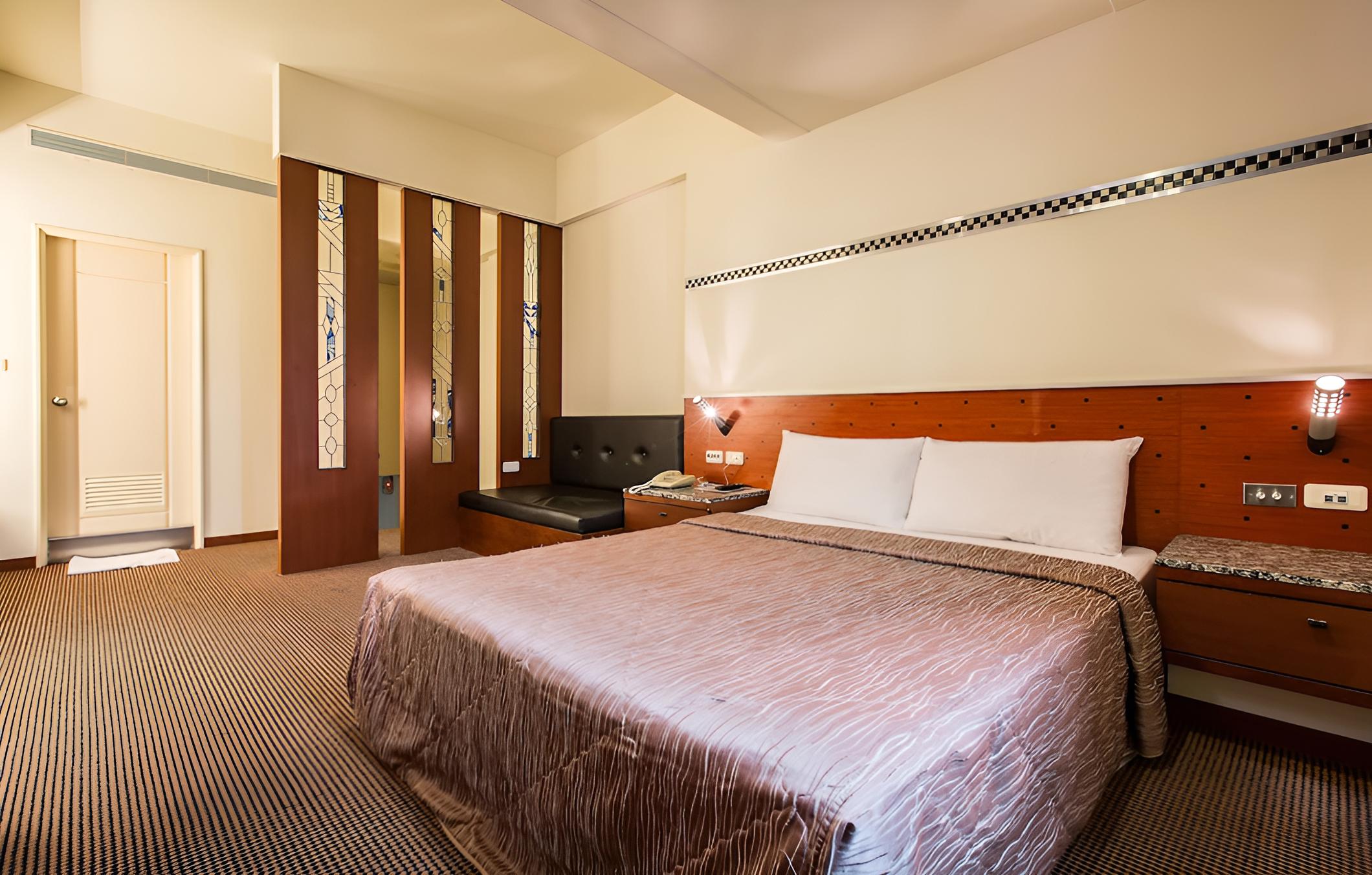 Yung Hwa Chun Hotel