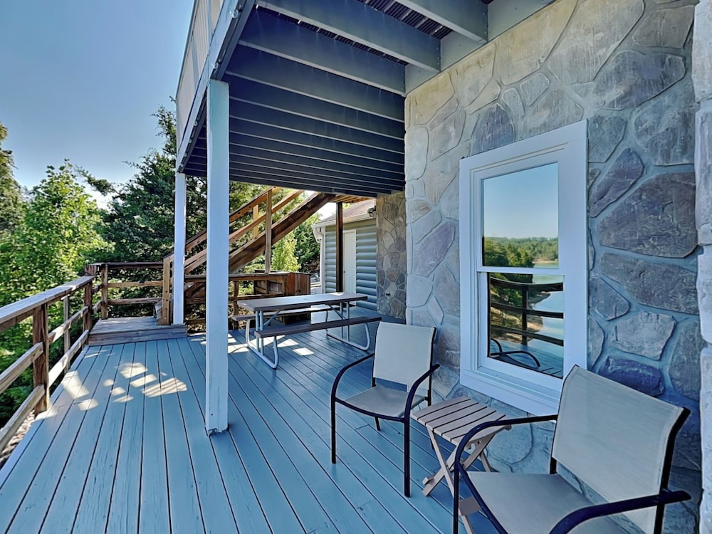 Tranquil Cove by Jackson Mountain Rentals