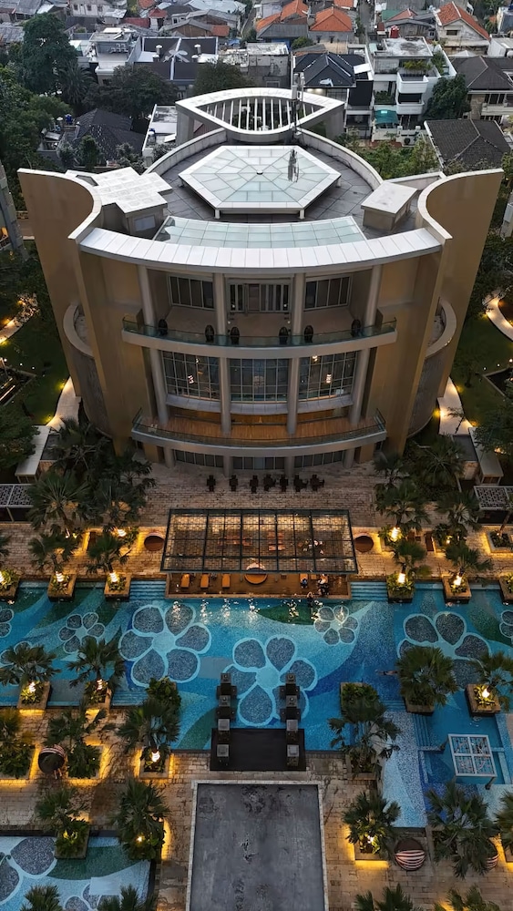 Premium Taman Anggrek Residences