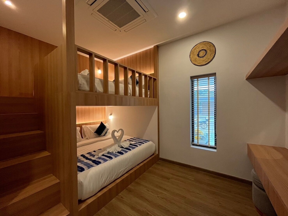 Aonang Selena Pool Villa