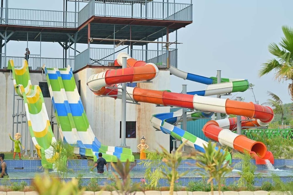 SN Eco Resort And Water Park