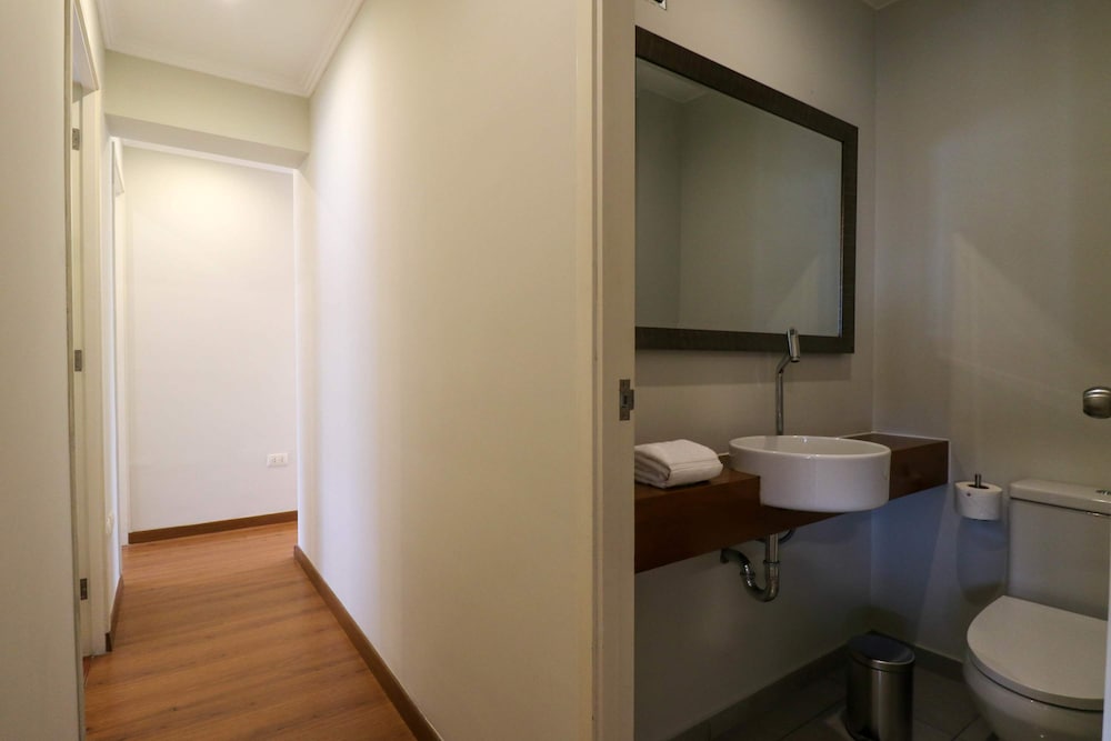 w Magnificent 3BR in the Heart of Barranco