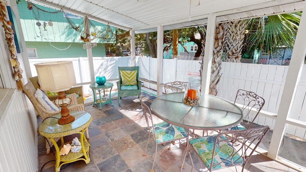 Under The Tybee Sun by Tybee Vacation Rentals