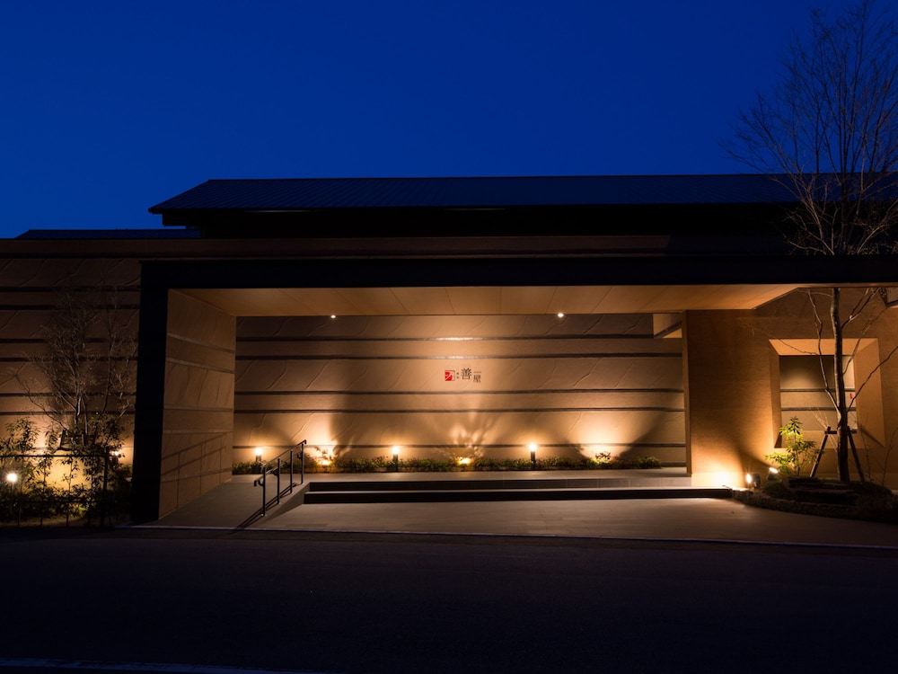 Ryokan Zenya