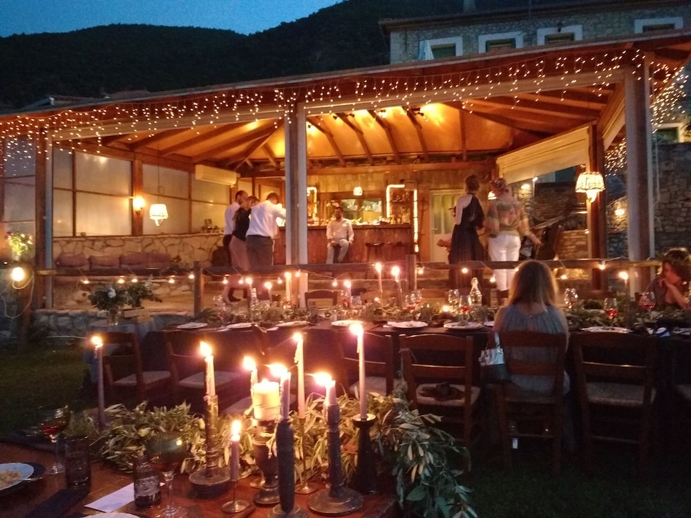 Gero-fotis Guesthouse - Upper Floor Superb View