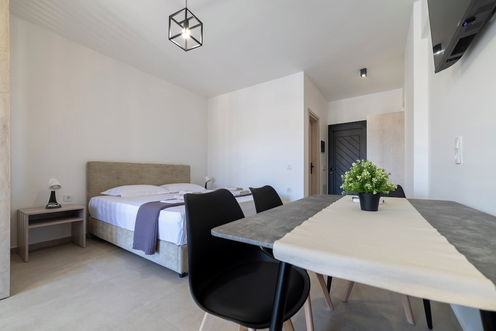 NS Apartments Nydri