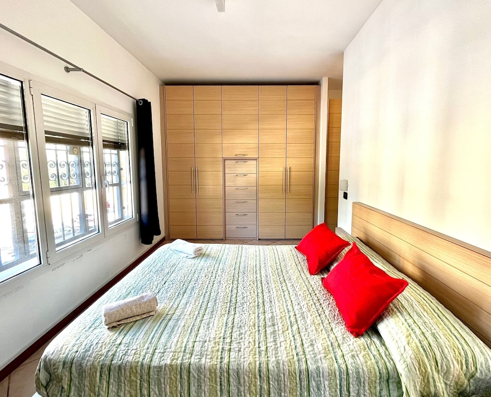 Modern apartment center of Bologna view 2