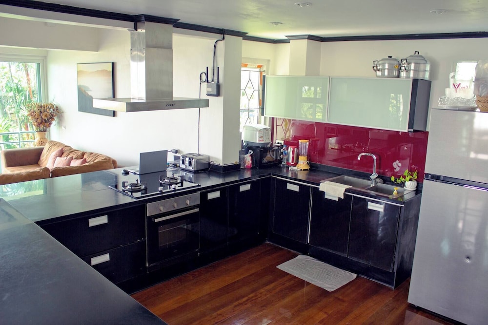 Luxurious 5-bedroom Pool Villa in Heart of Patong, Phuket