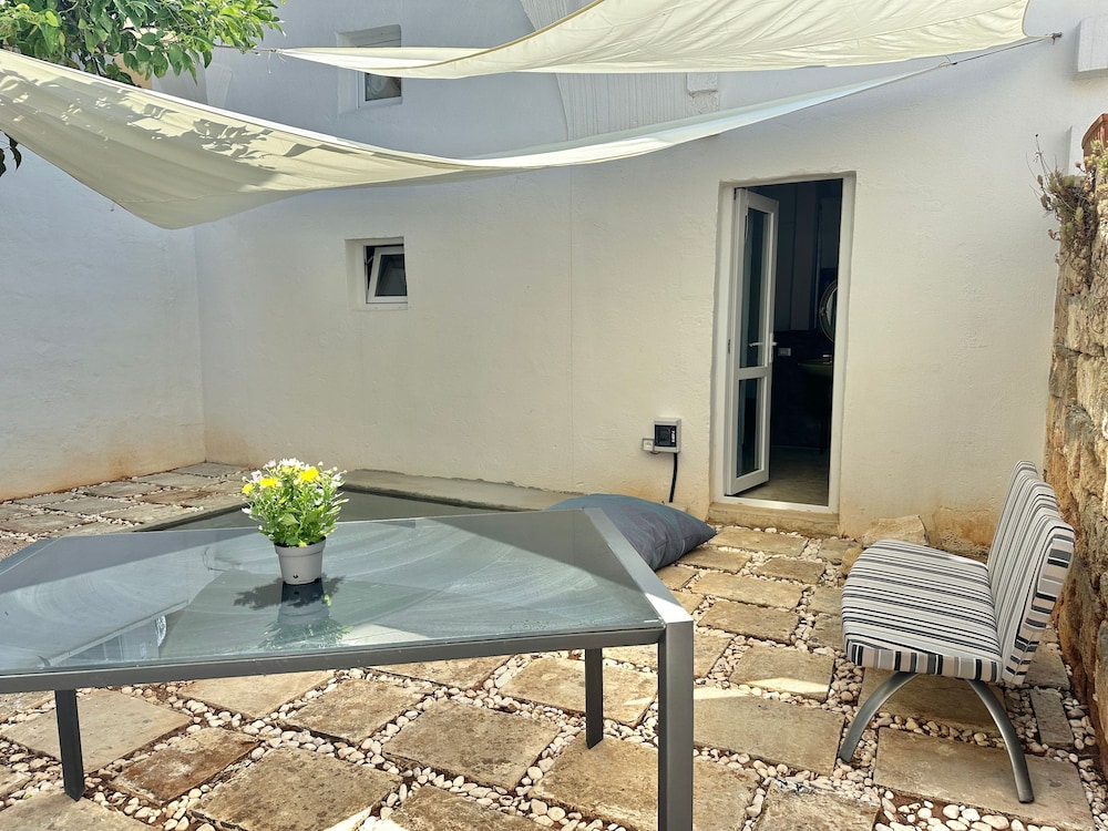 Lu Parmientu With 1 Bedrooms and 1 Bathrooms