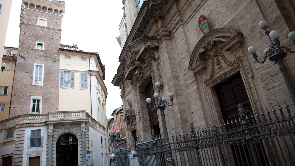 Rental In Rome City Center Apartment