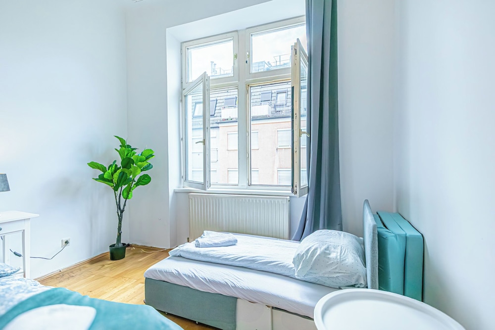Stylish 1BR Apartment In Vienna Center