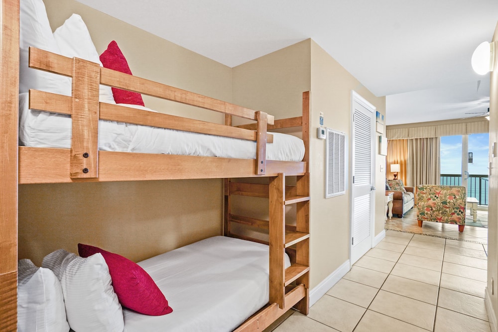 Calypso Beach Resort by Panhandle Getaways