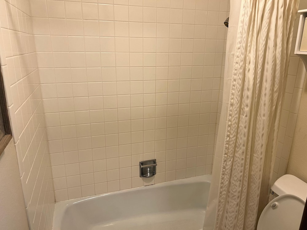 Dillon Valley East 2 Bed 2 Bath Dvjt