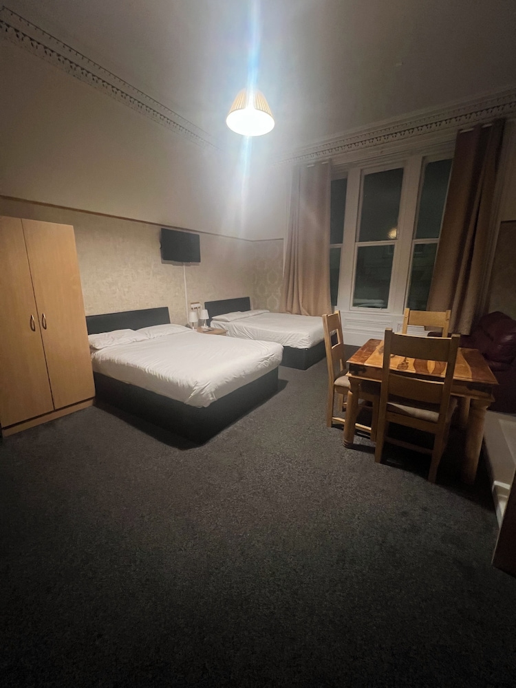 Piccolo Hotel