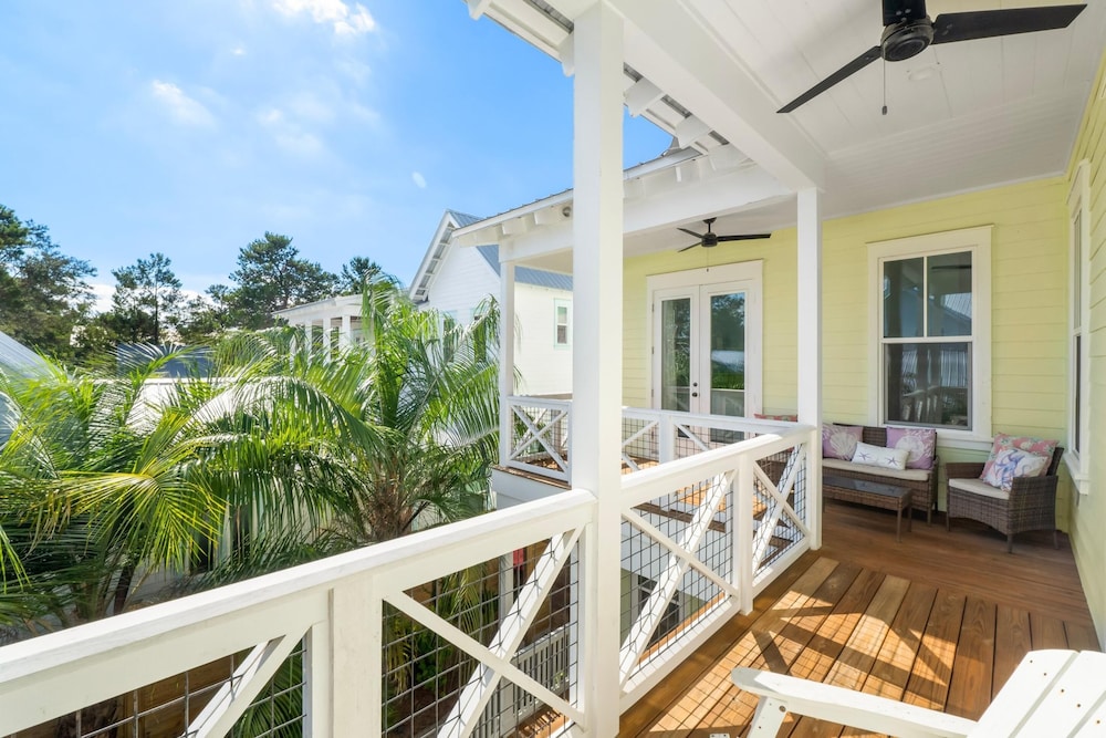 30A Beach House - Under the Palms