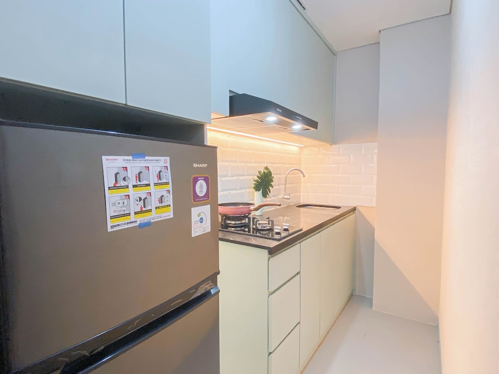 Simple 2Br With Extra Room Transpark Juanda Bekasi Timur Apartment