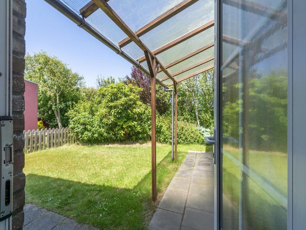 Bungalow Near Beach and Forest in De Blenck view 5