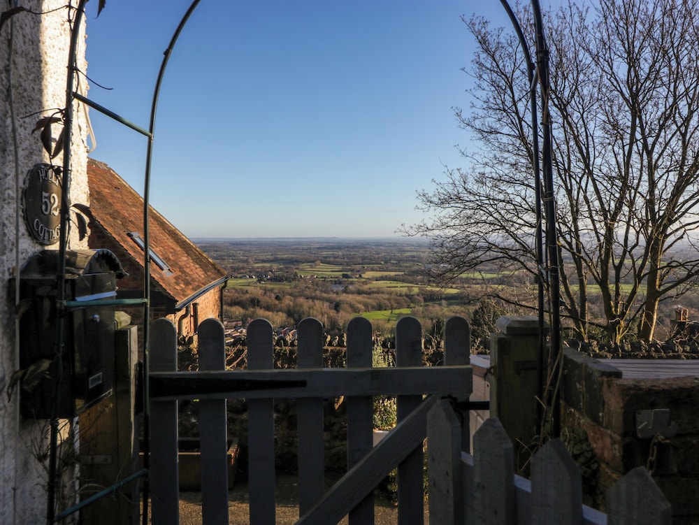 Holly Cottage