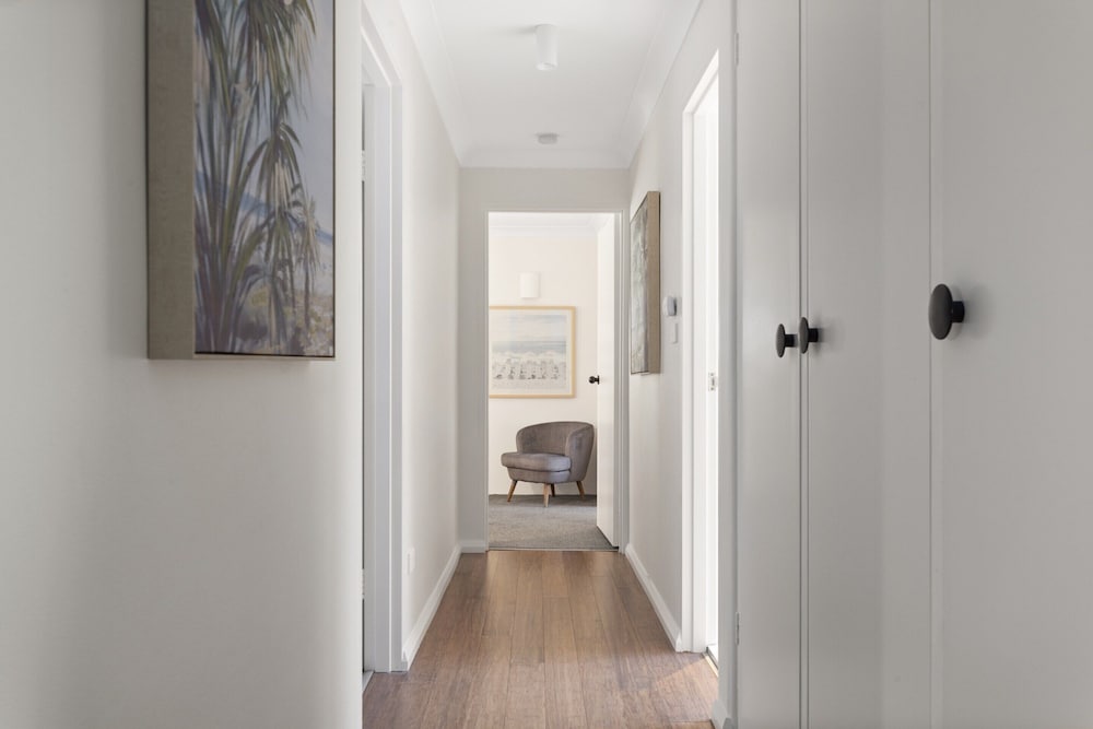 Stylish 3-bed Newport Stay With Balcony