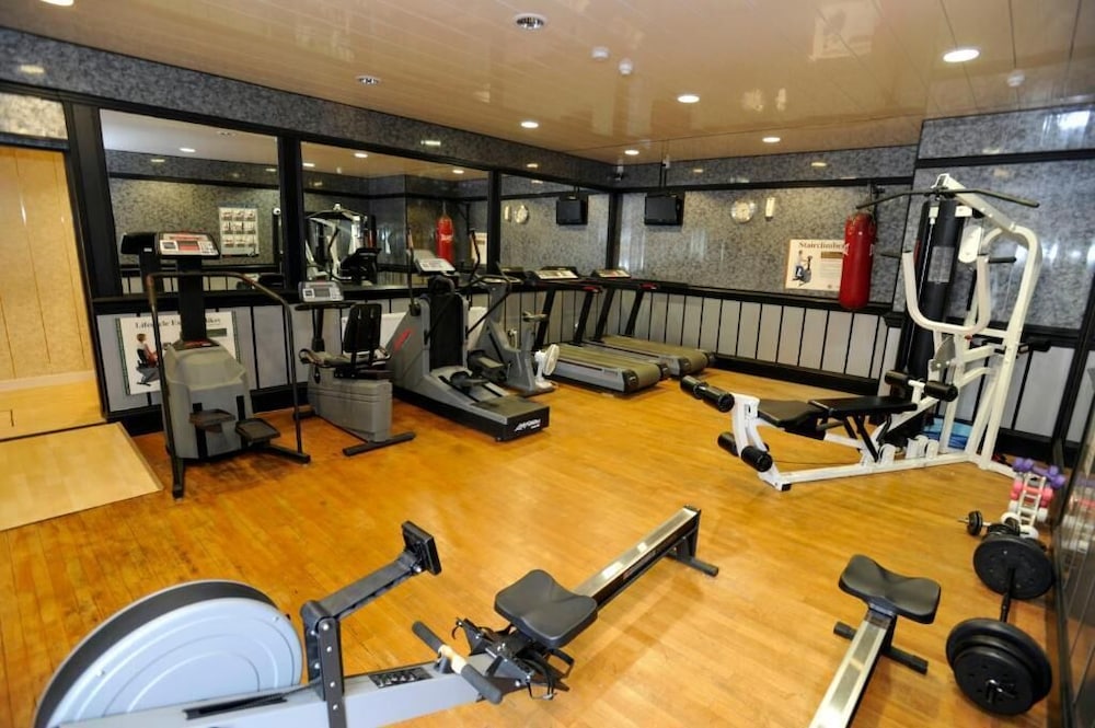 Lyons Woodlands Hall Hotel