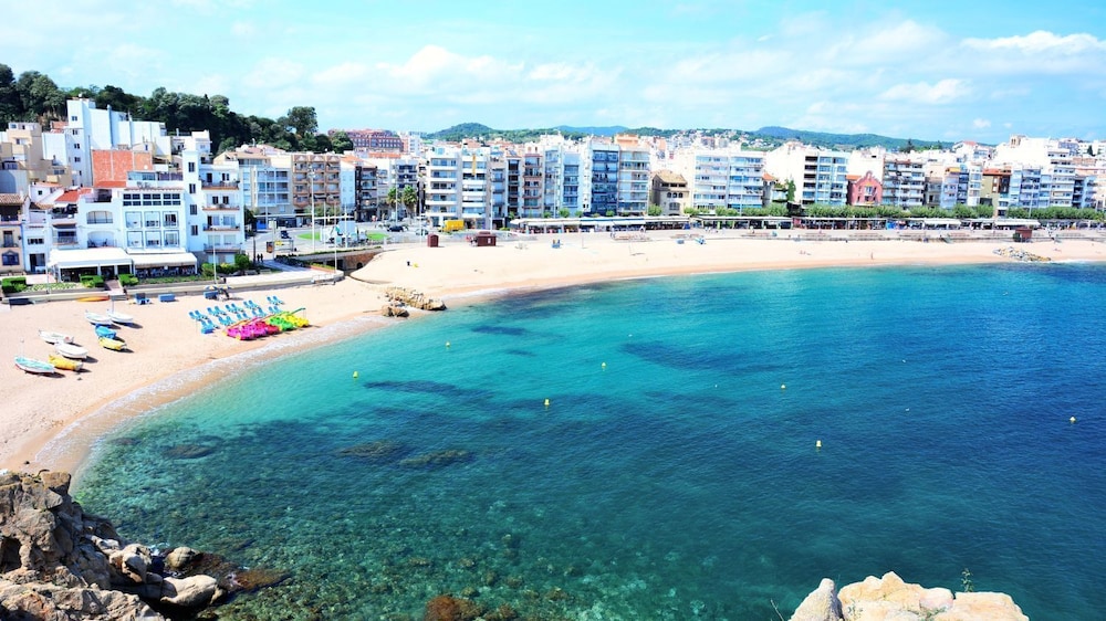 Del Pi in Blanes With 4 Bedrooms and 3 Bathrooms