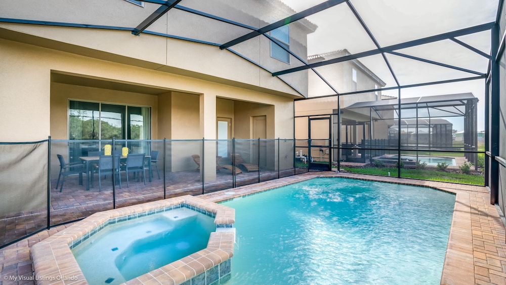 Cool and Modern 6 Bed 4 Ba Villa Game Room Pool 5445 view 3