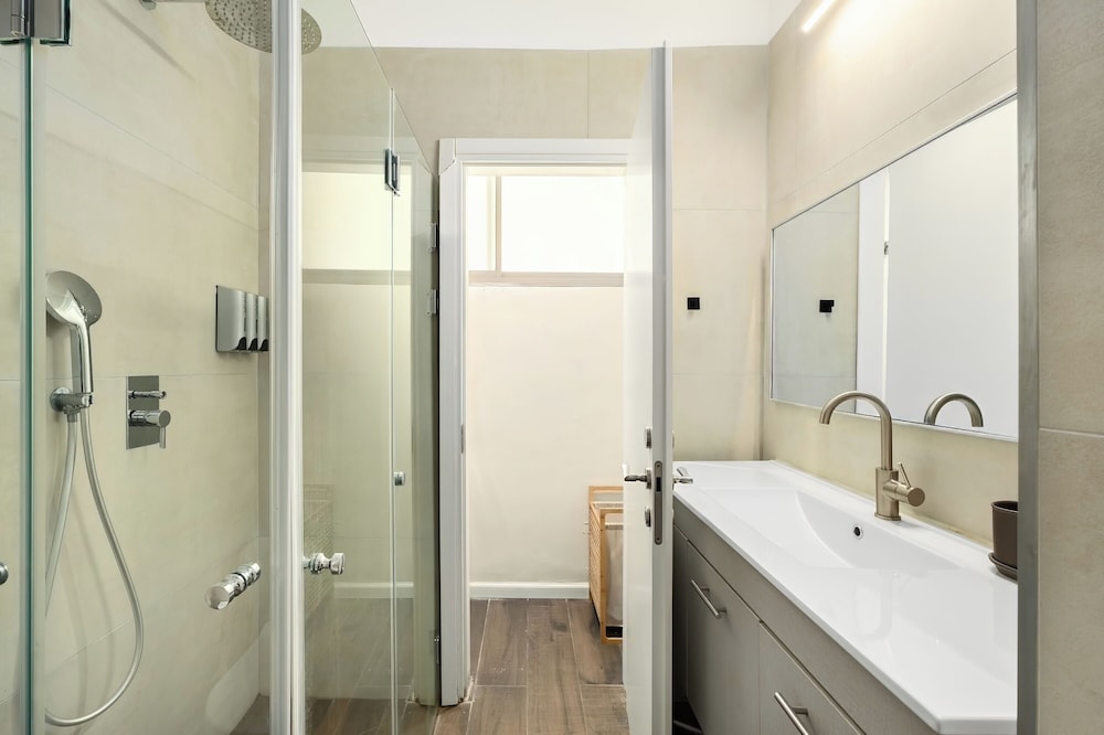 Netanya Beach & Pool Stay by Sea N' Rent