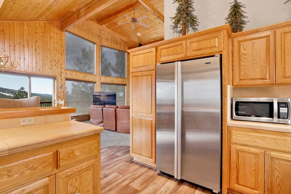 Menlo Slope View Chalet #2233