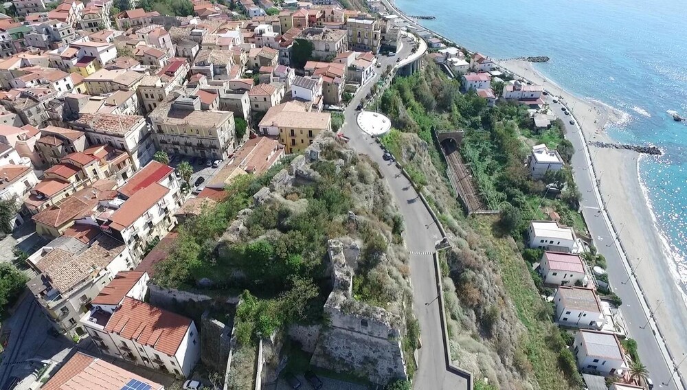 Un Oblò sul Mare
