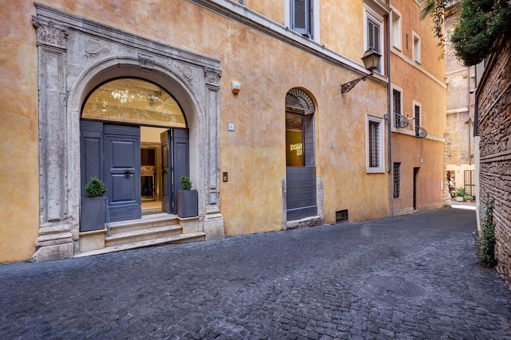 Domus Historic Rome Palazzo Modern Luxury Near Piazza Navona