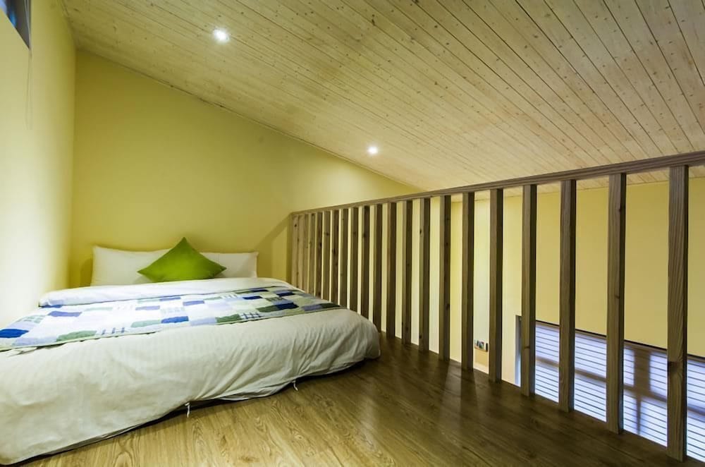 LITHO Hostel