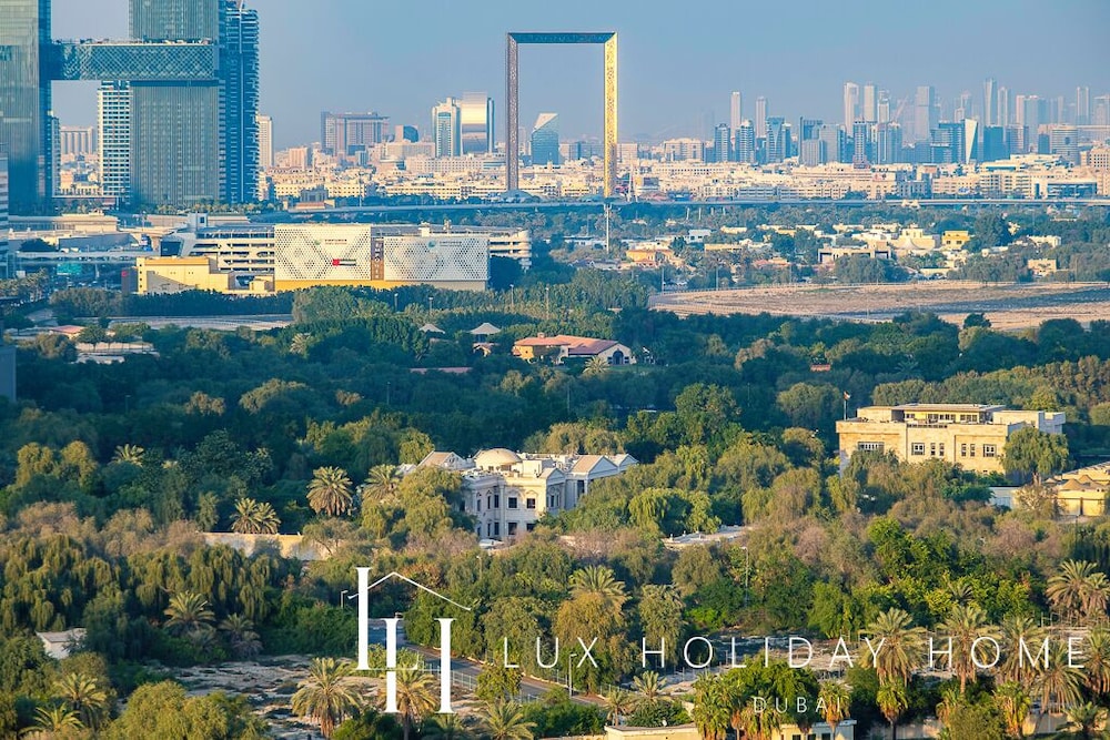 LUX The Downtown Zabeel View Suite