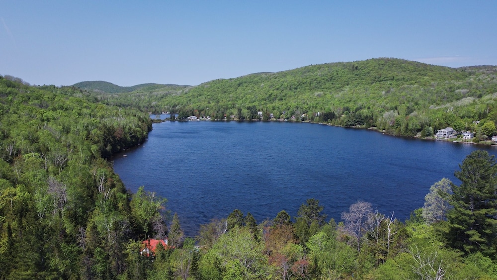 Le Rocher Spa Lac Par Paddleboard