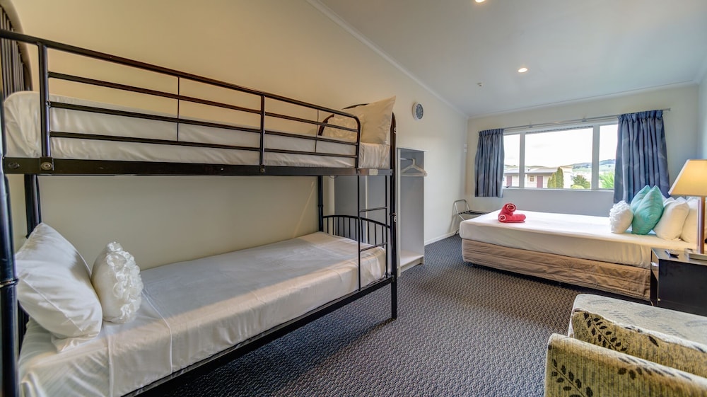 Silver Fern Lodge